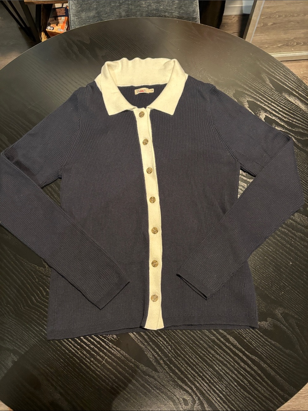 Faherty Navy and Cream Ribbed Button-Up Sweater US Large